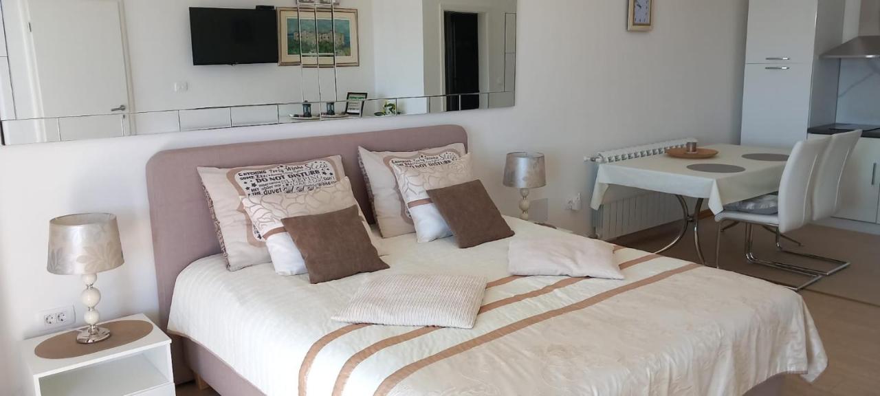 Beautyful Sea View 6 Luxury Studio Danijela 1 เซนญ์ ภายนอก รูปภาพ